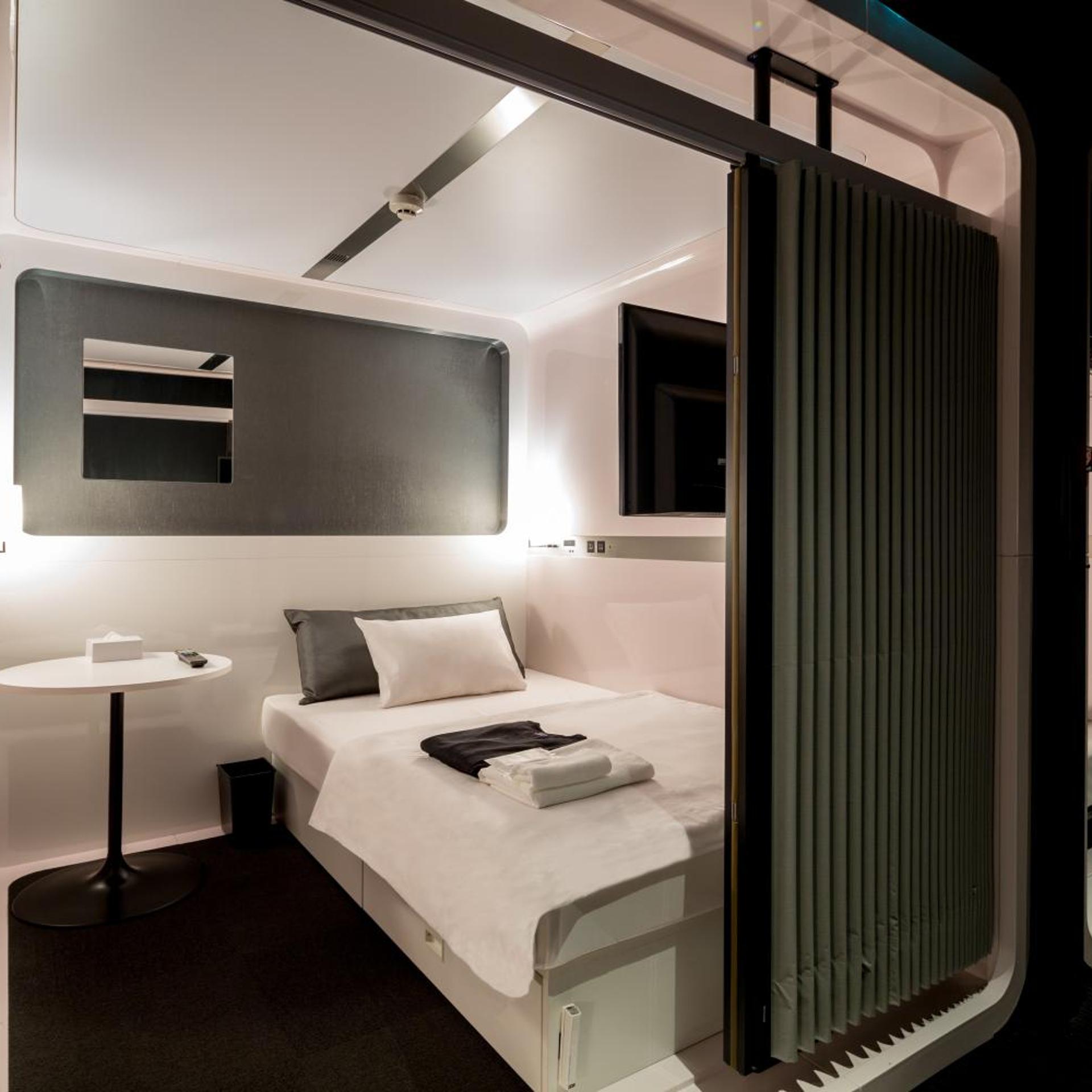Male Dorm, First Class, Cabin