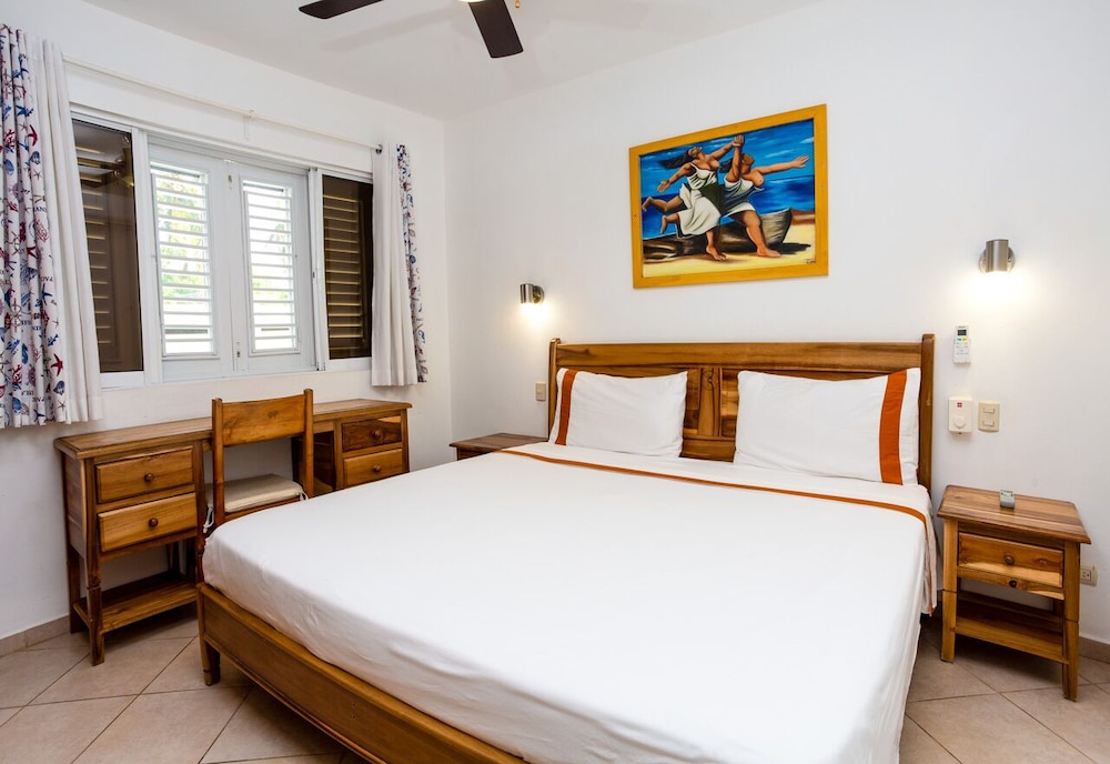 Albachiara Hotel 30/75