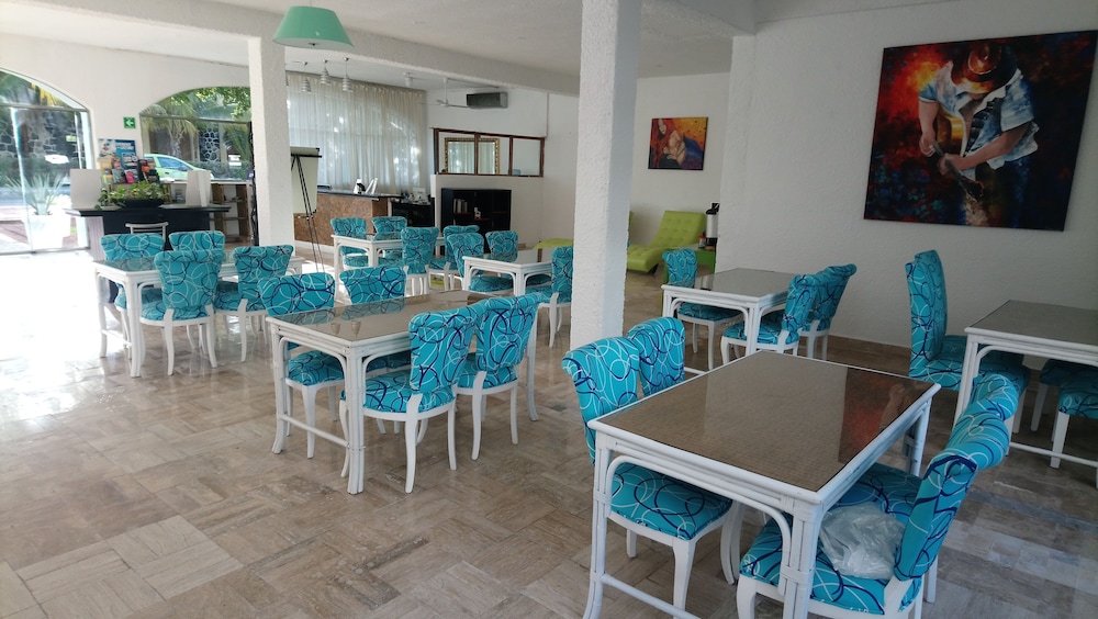 Hotel Green 16 Extended Stay 31/49