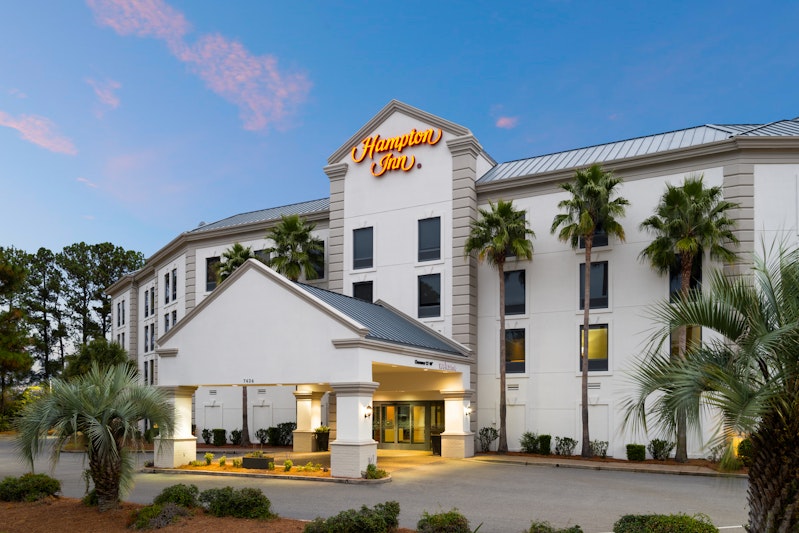 Hampton Inn Charleston North 1/8