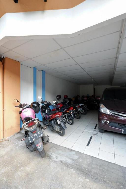 Reddoorz Near Kota Lama Semarang 29/41