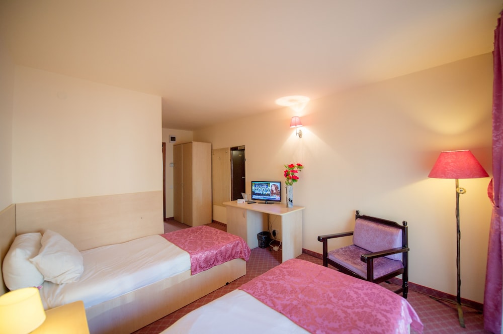 HOTEL VOILA 19/33