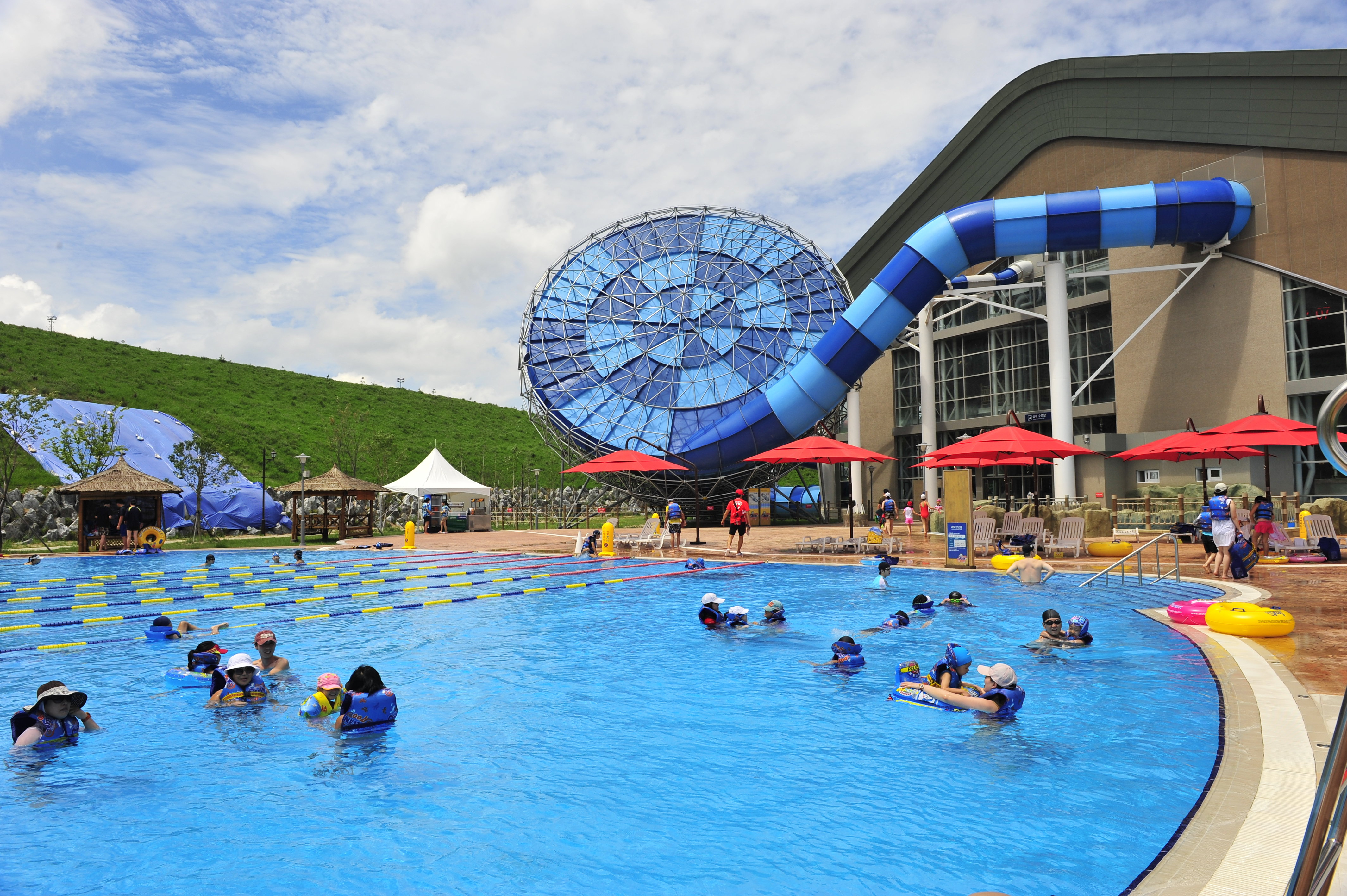 Holiday Inn & Suites Alpensia Pyeongchang Suites 62/73
