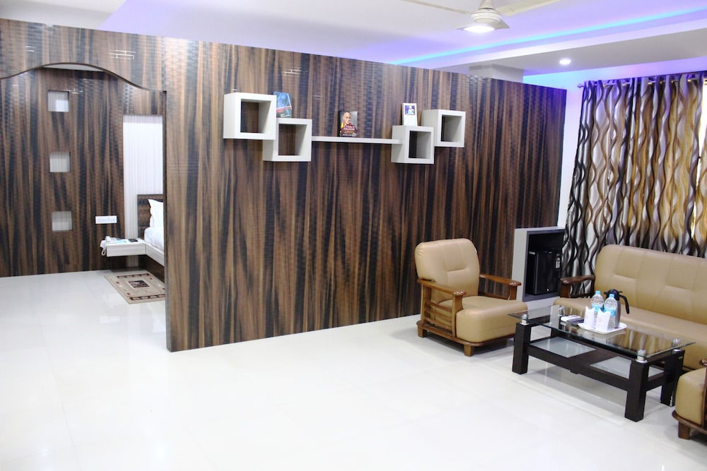 BODHGAYA REGENCY HOTEL 24/50