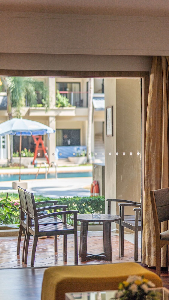 Radisson Resort and Suites Phuket 54/72