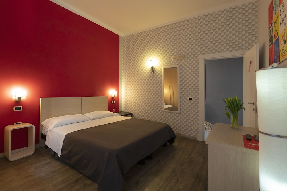 H Rooms Naples Boutique Hotel 18/50