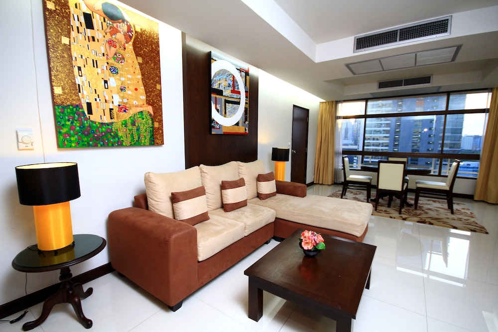 Pinnacle Lumpinee Park Hotel 31/47