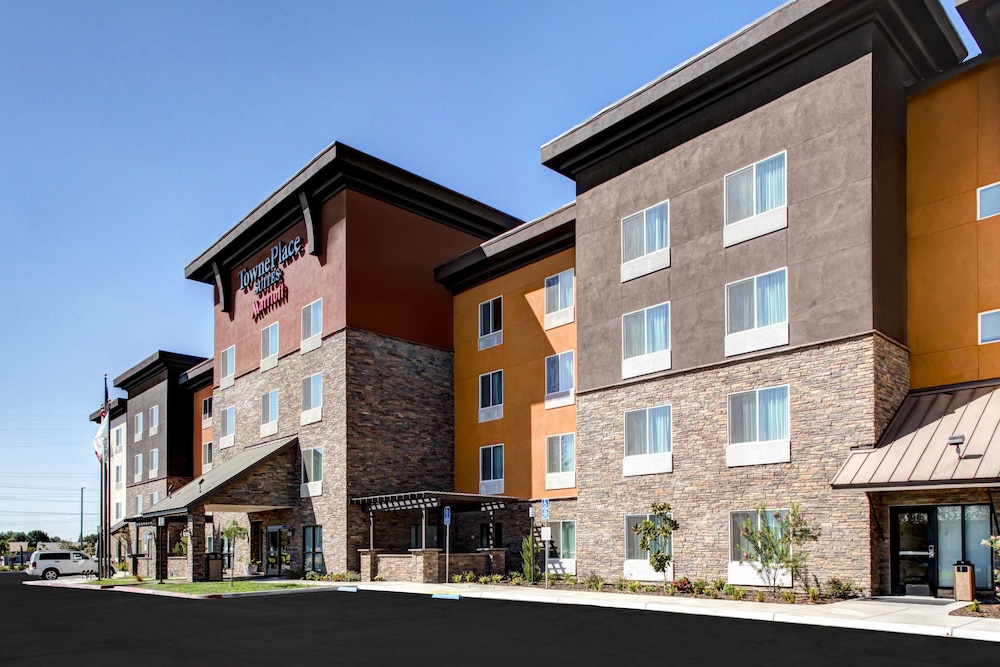 TOWNEPLACE SUITES BAKERSFIELD WEST 2/42