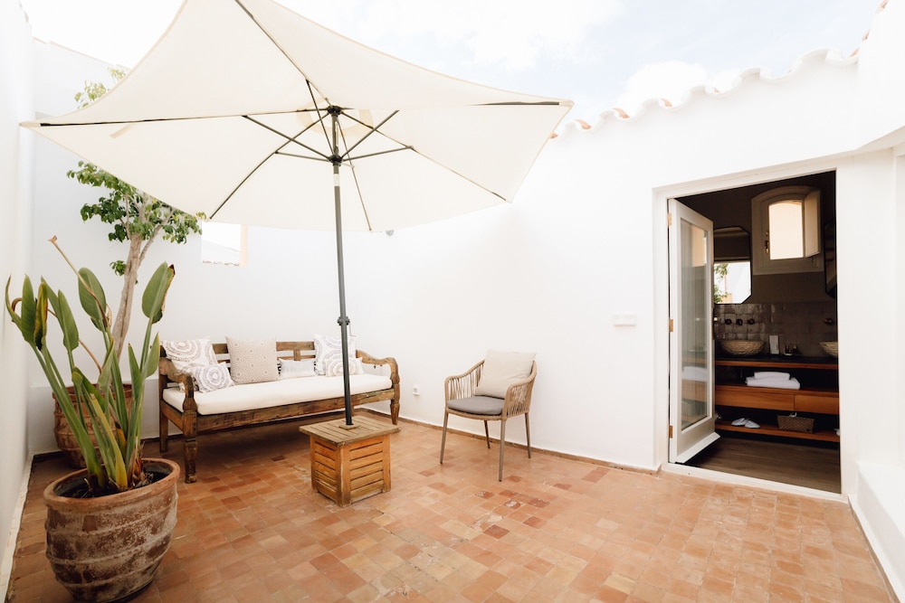 Hotel Can Sastre 66/83