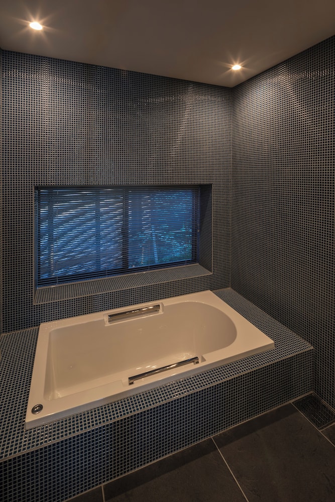 Hotel Sengokuhara 533 43/46
