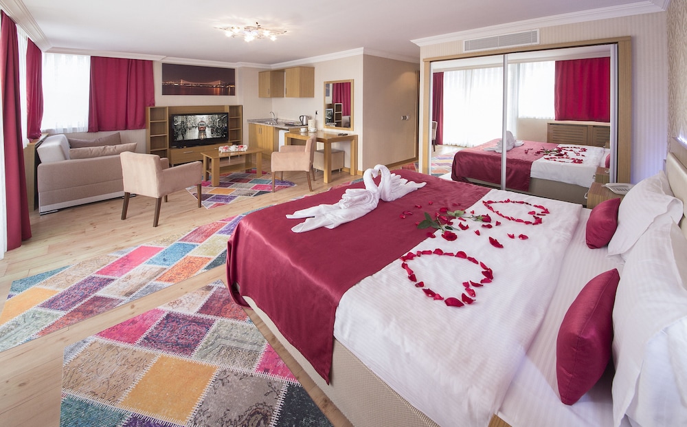 GRAND ZENTRUM HOTEL 11/34
