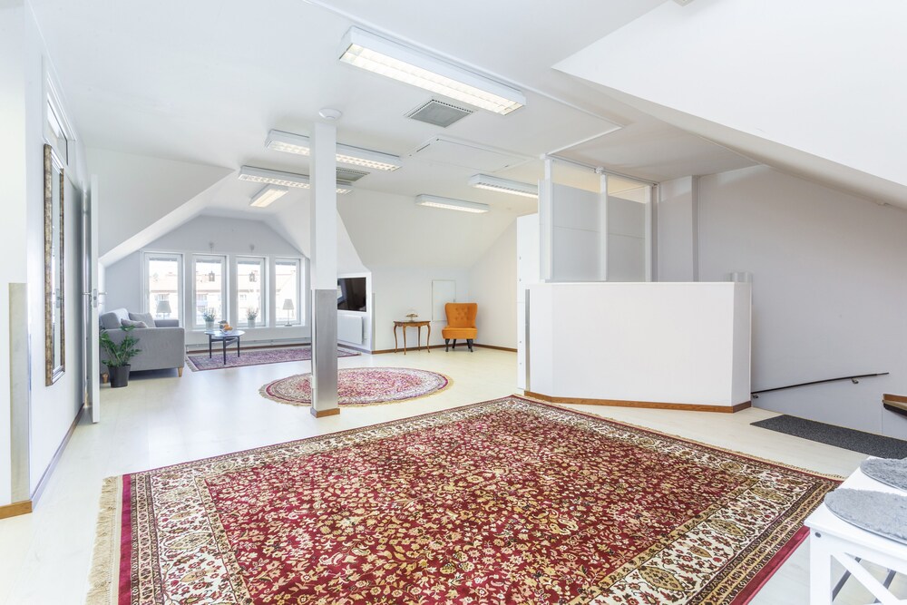 Pensionat Drottninggatan 11 8/50