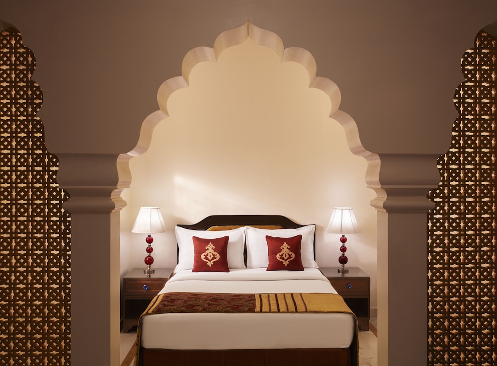 Jai Mahal Palace Jaipur 36/84