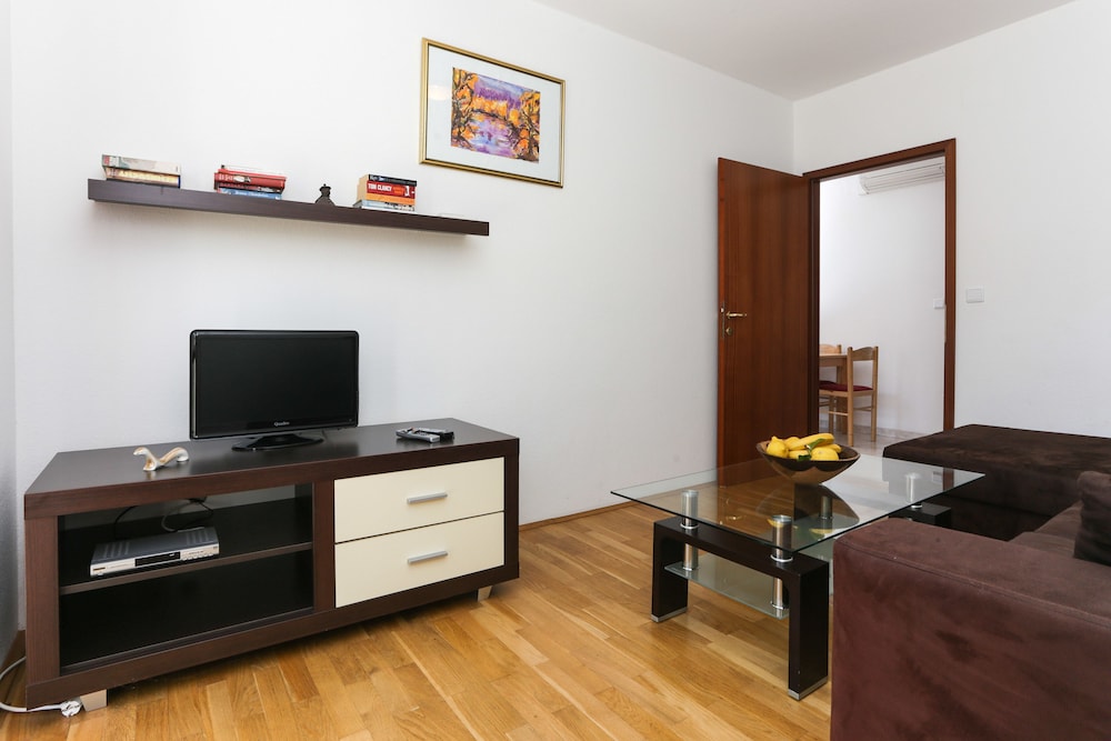 Villa Celenca 35/62