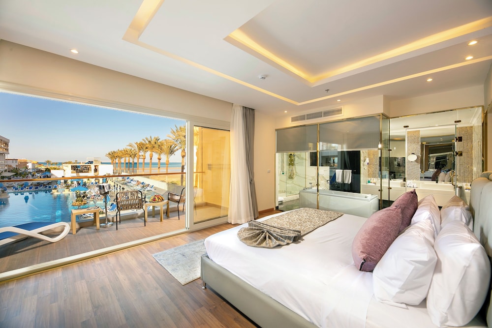 Bellagio, Suite, Queen Bed