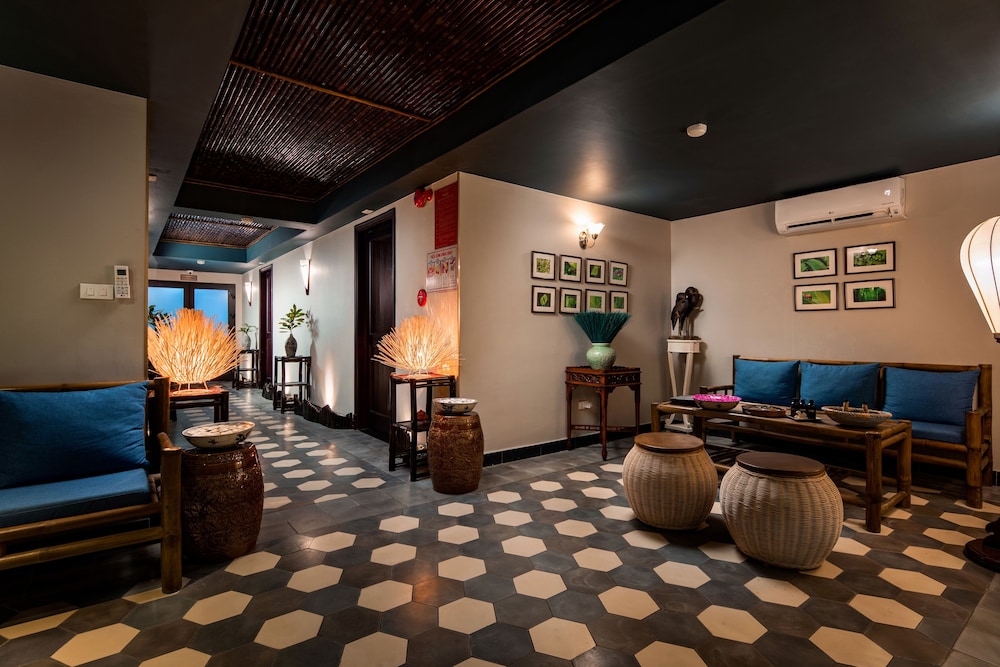 Aira Boutique Hoi An 49/67
