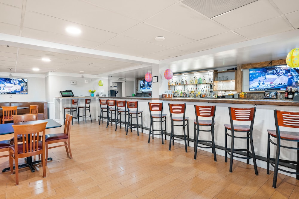 Carousel Resort Hotel Condominiums 52/64