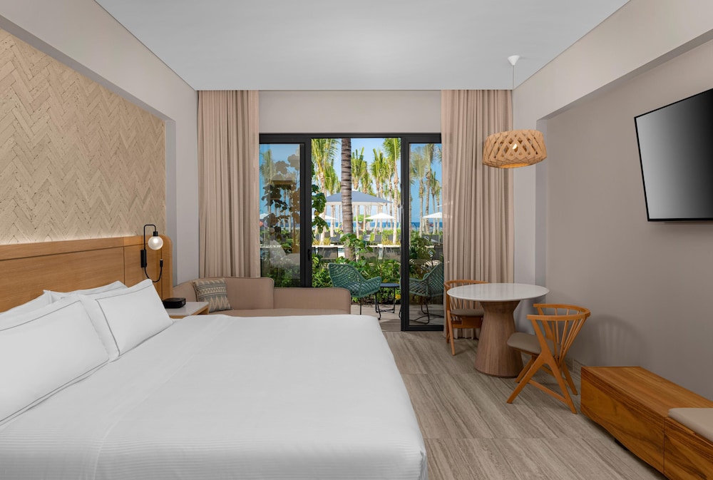 ROOM, KING BED, OCEAN VIEW