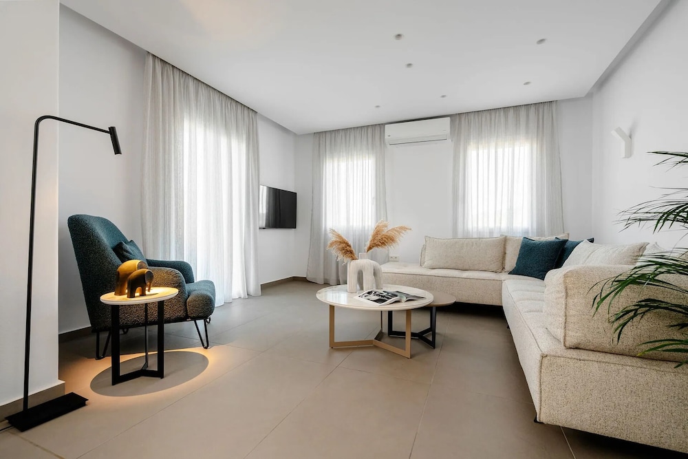 Thalelion 3 bedroom Villas with private pool and Jacuzzi 46/62