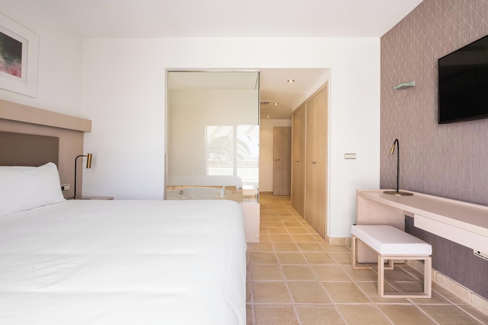 Sheraton Hacienda Del Alamo Golf And Spa Resort 7/34