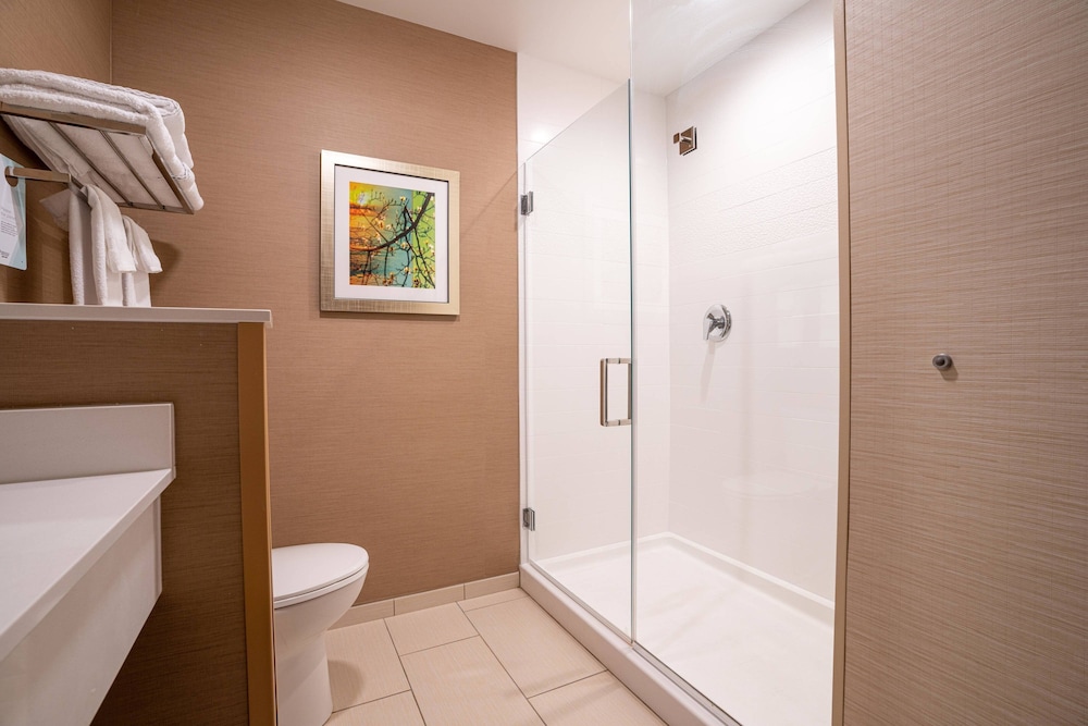 Fairfield Inn Suites Somerset 9/39