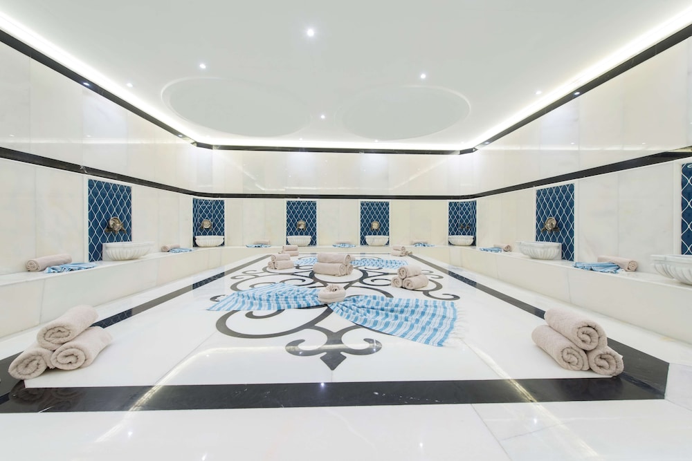 PARK INN BY RADISSON ANKARA CANKAYA 57/63