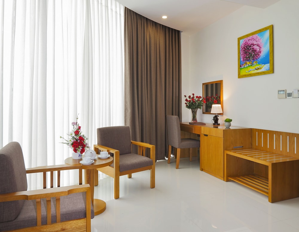 Golda Hotel 26/38