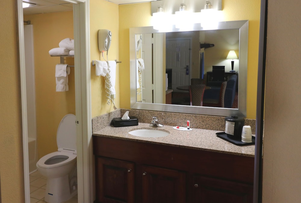 Baymont By Wyndham Sevierville Pigeon Forge 21/41