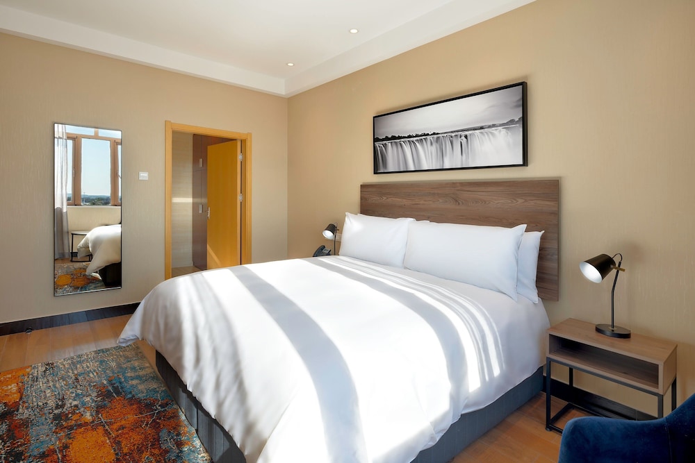 Protea Hotel by Marriott Lusaka International Airport 13/50