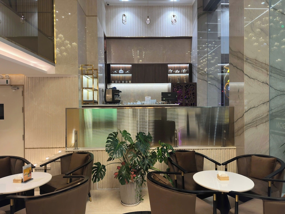 22Land Hotel Saigon 6/50