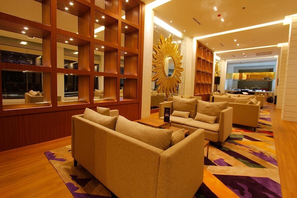 ROYAL ASNOF HOTEL 25/37
