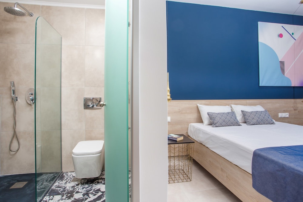 Madison Boutique Hotel 35/38