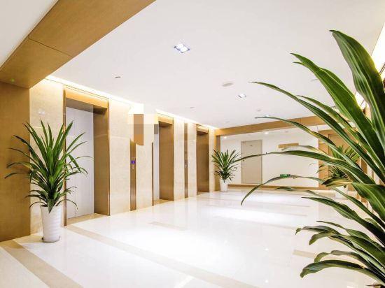 Shidai Tianfu Hotel (Chengdu Century City Convention & Exhibition Center) 13/33