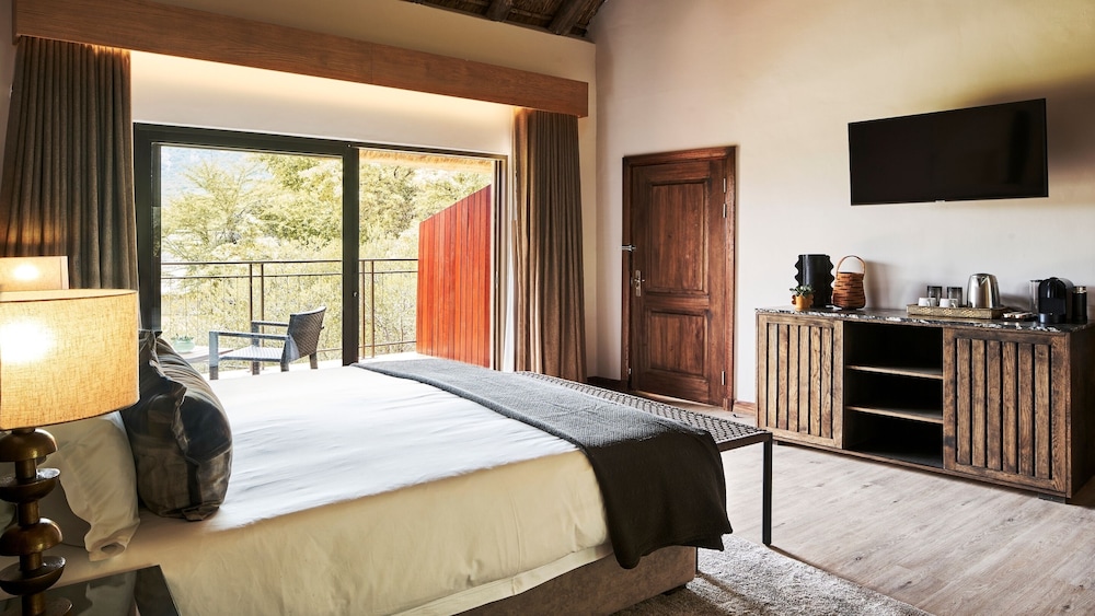 Letamo at Qwabi Private Game Reserve 4/48