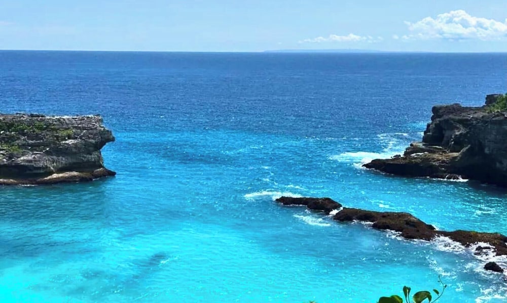 ARNA Suites and Ocean Lounge 25/46