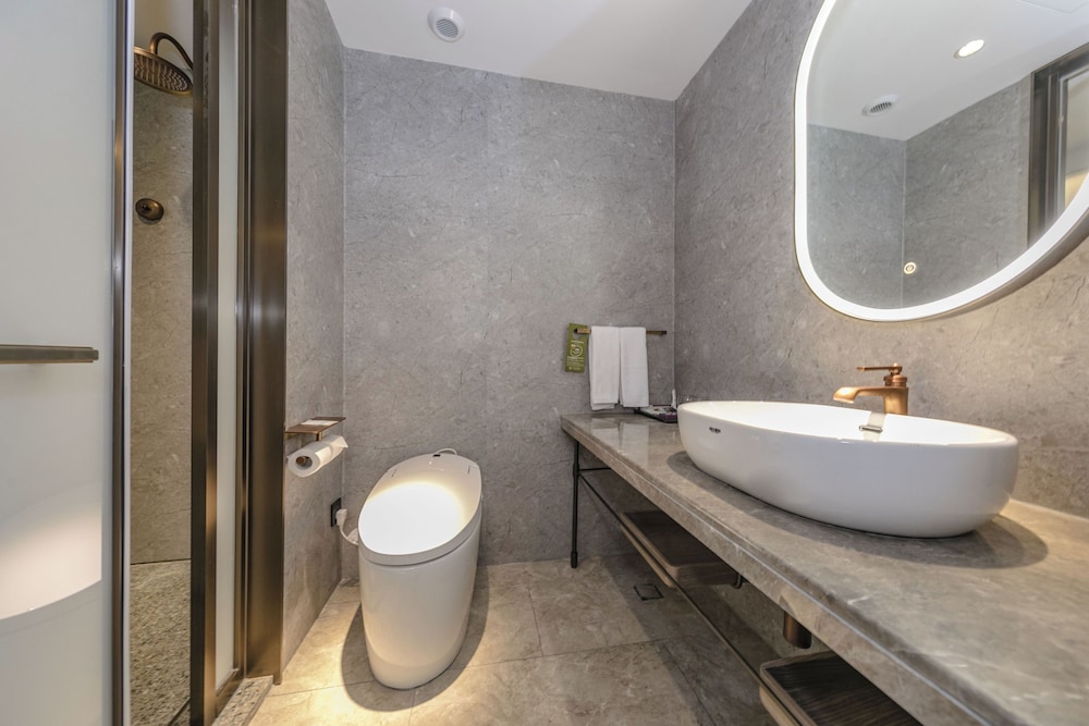 Mercure Fuzhou Downtown 49/61