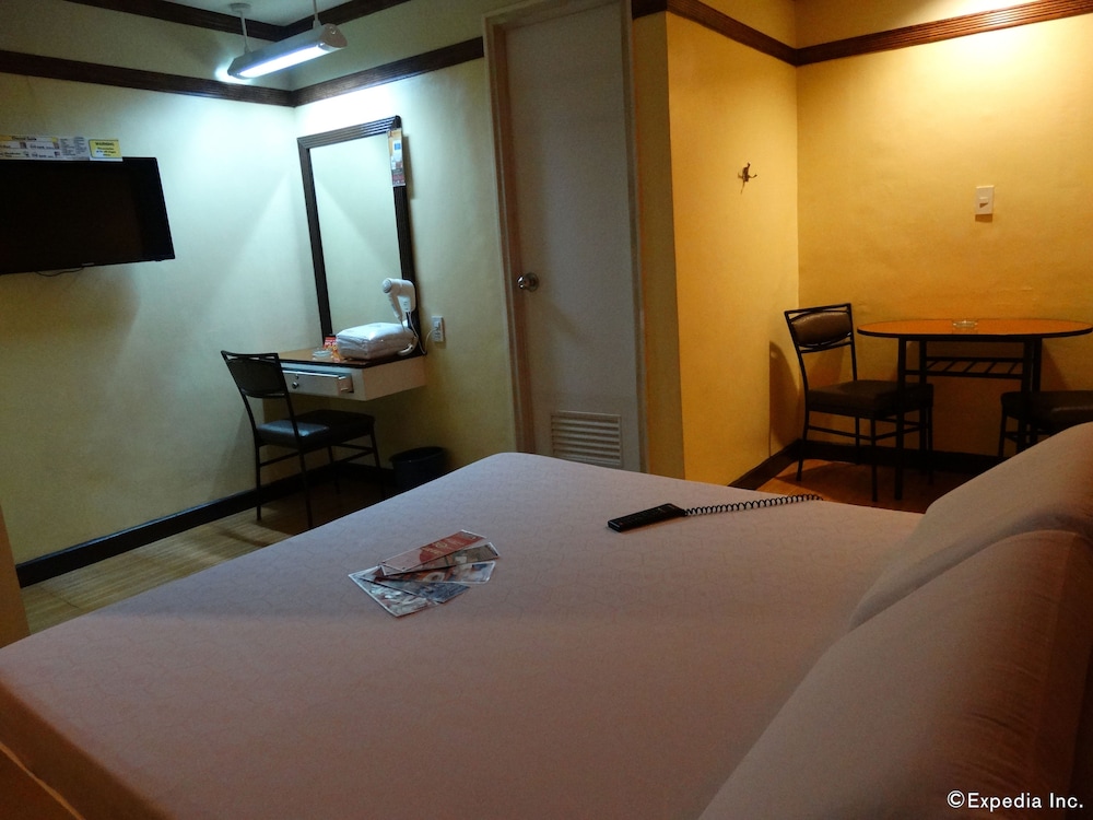 Hotel Sogo Wood Street Pasay 32/41