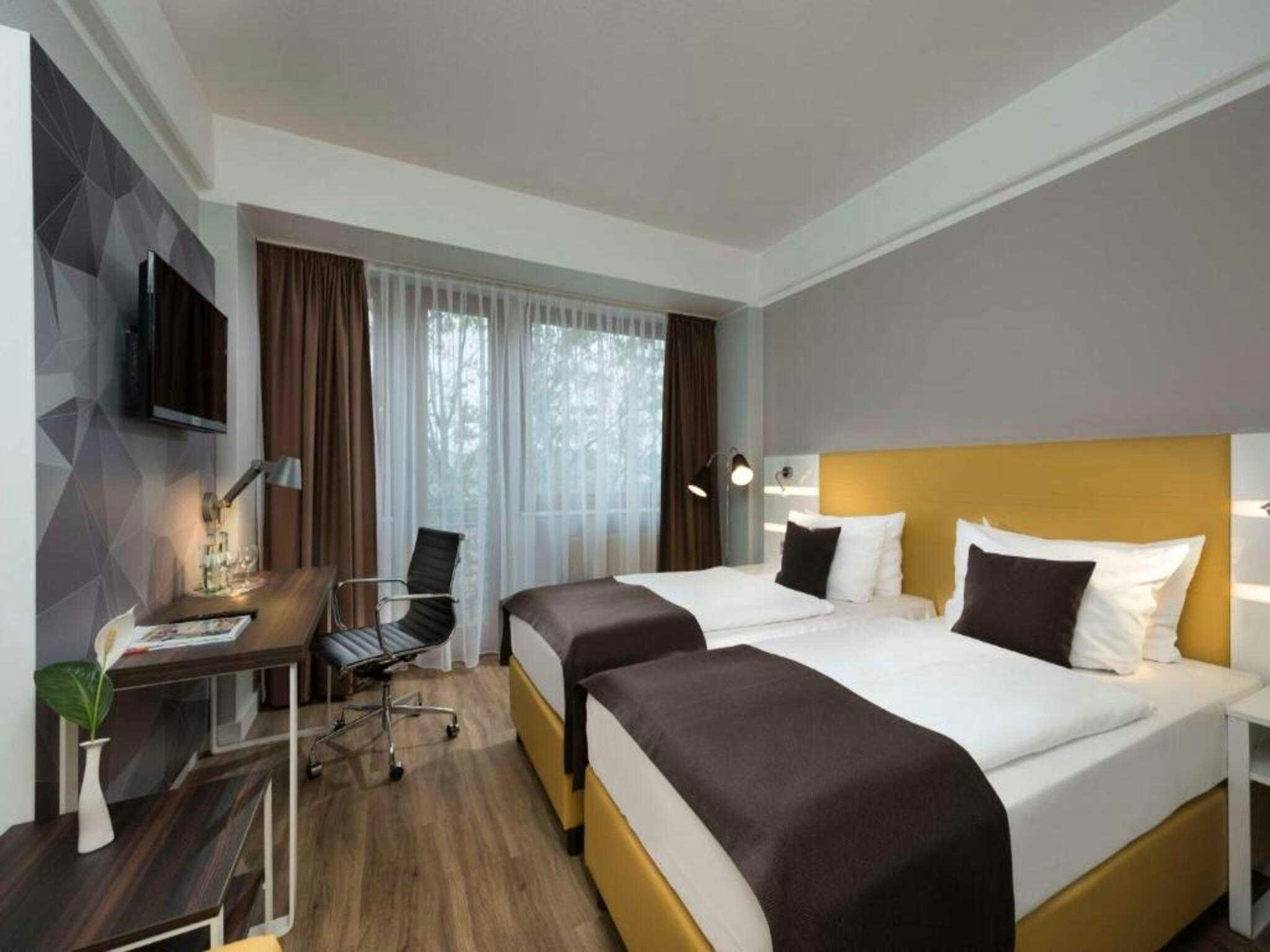 Braunschweig Seminarius Hotel by Belvilla 6/50