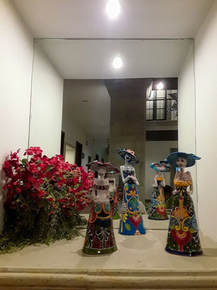 Hotel La Casona 63/68