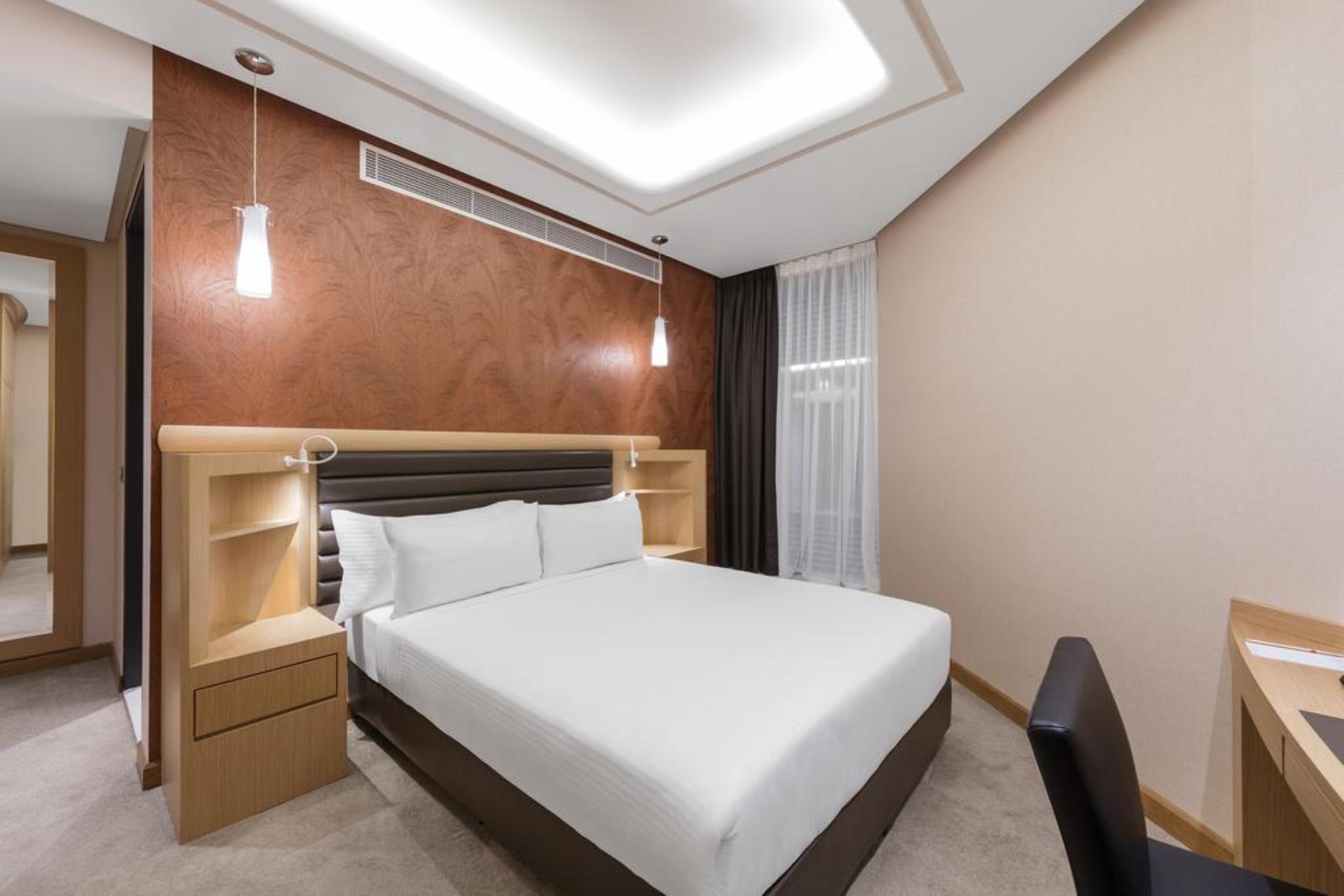 Standard, Double Bed
