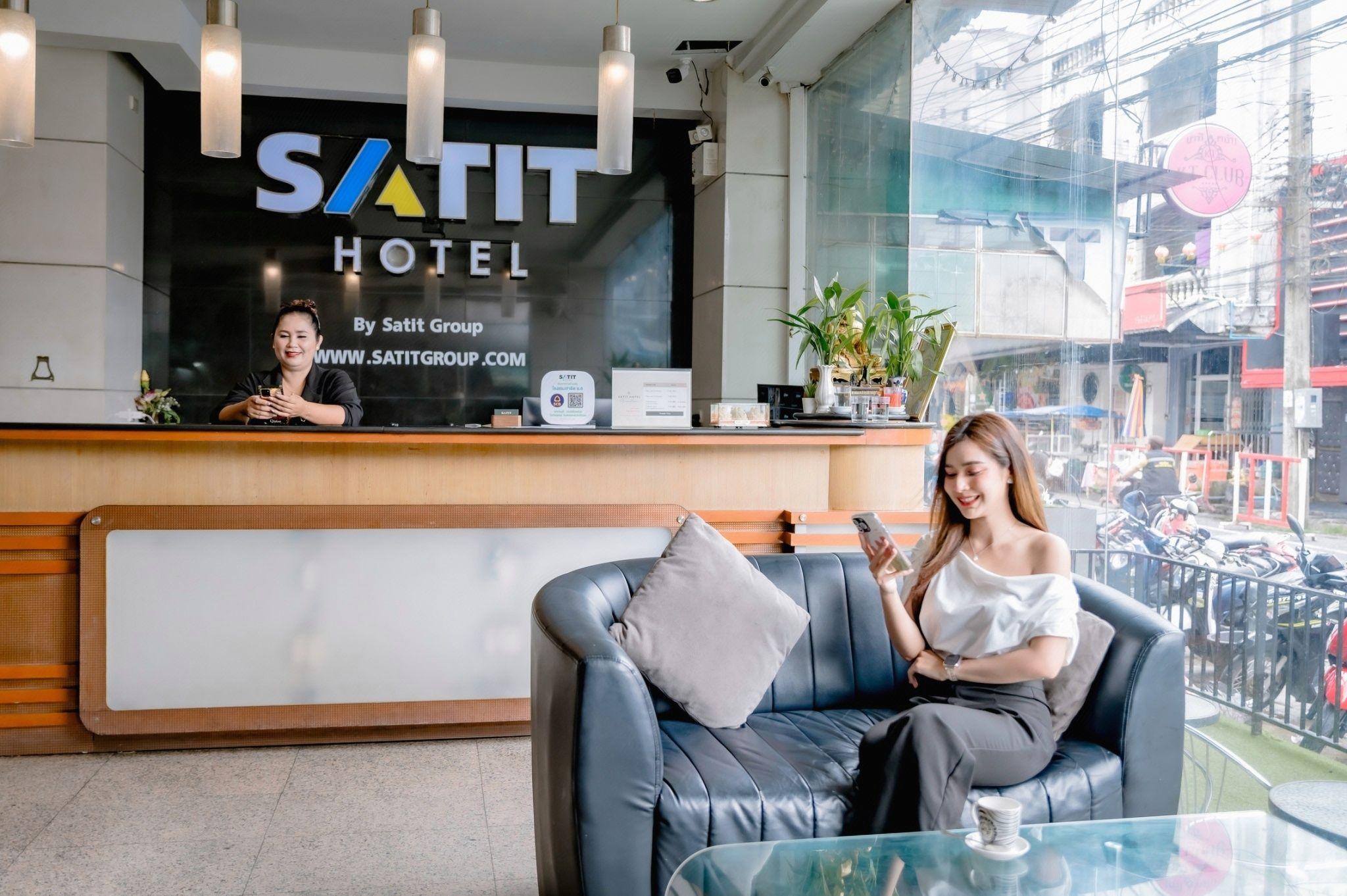 Satit Hotel 10/30