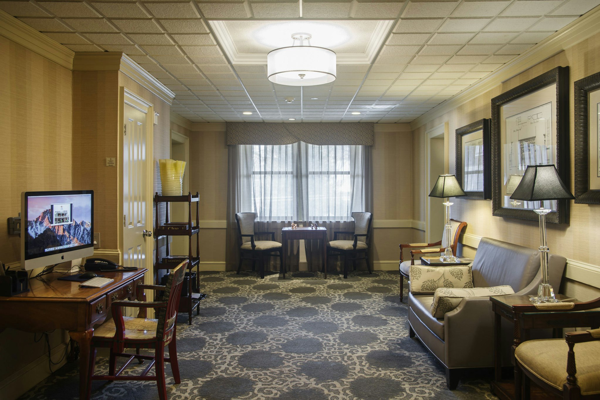 Chestnut Hill Hotel 41/50