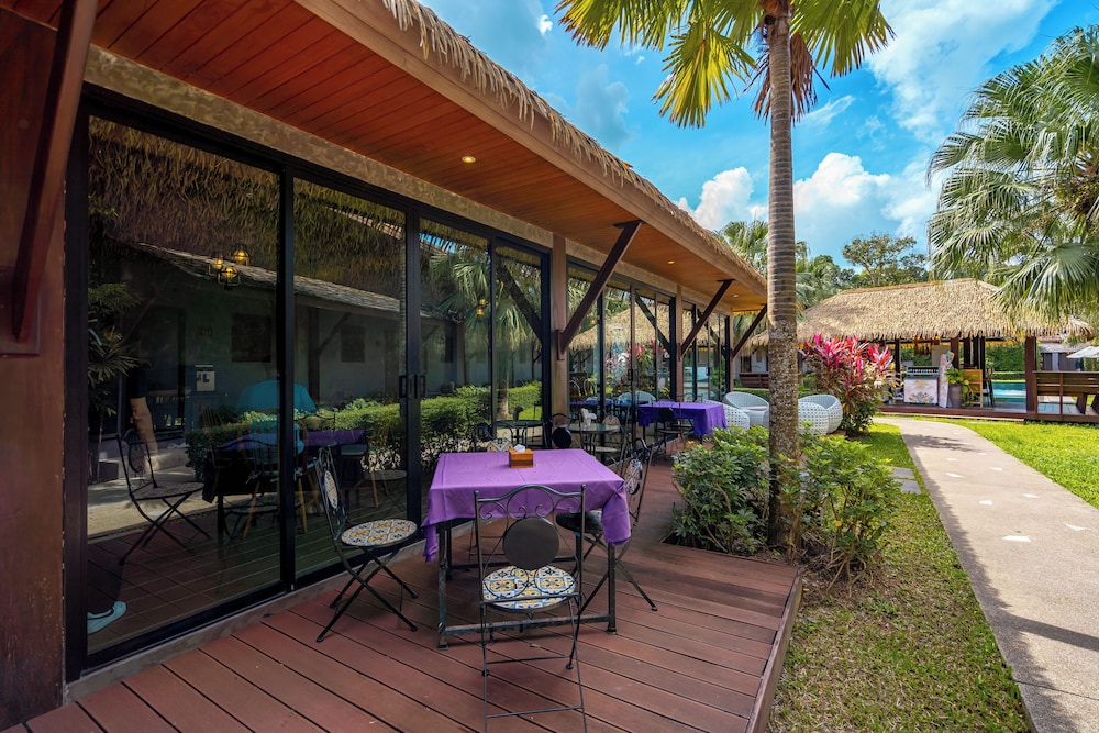 Malabar Pool Villa Phuket 40/47