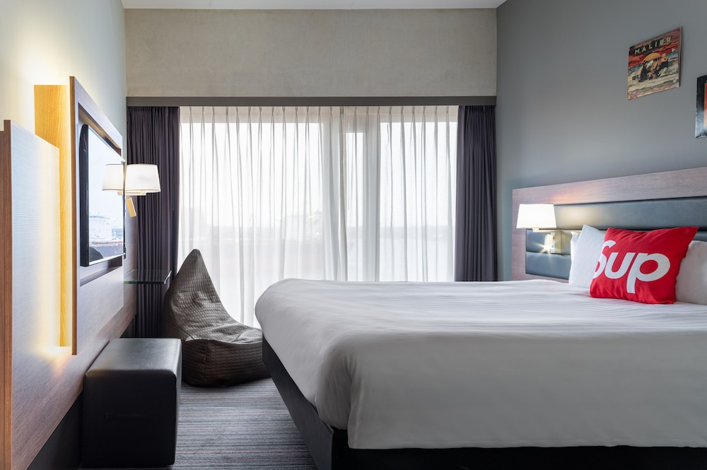 Moxy Amsterdam Houthavens 5/58