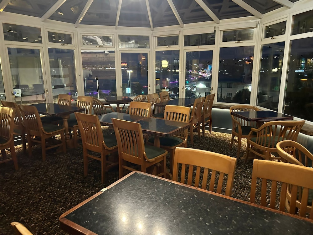 The Heritage Hotel 38/49