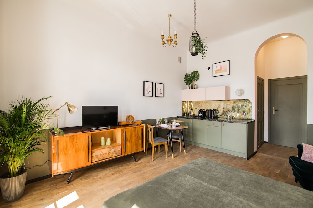 Aparthotel Nowy Swiat 28 10/49