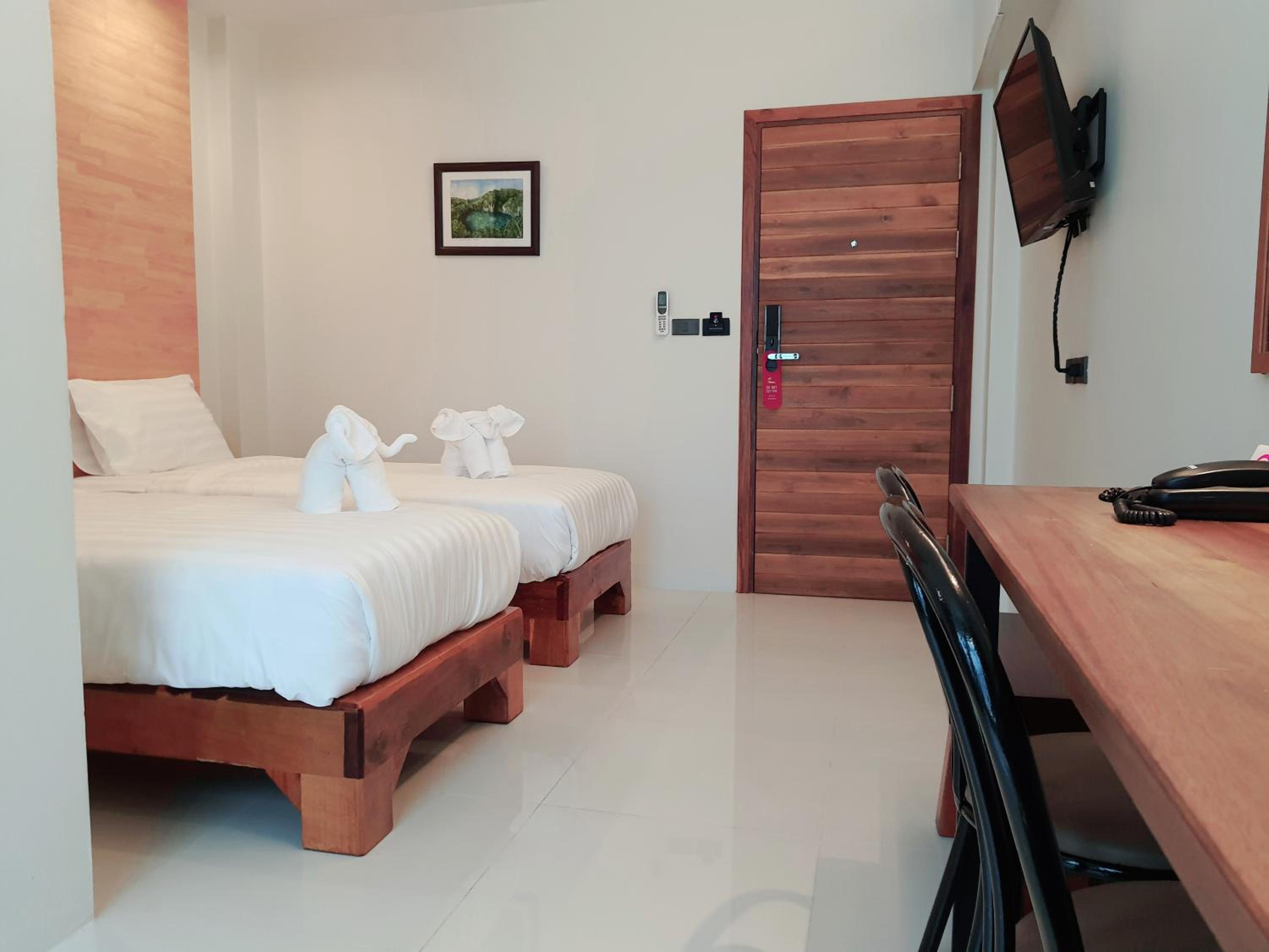 SUhotel Suratthani 24/50