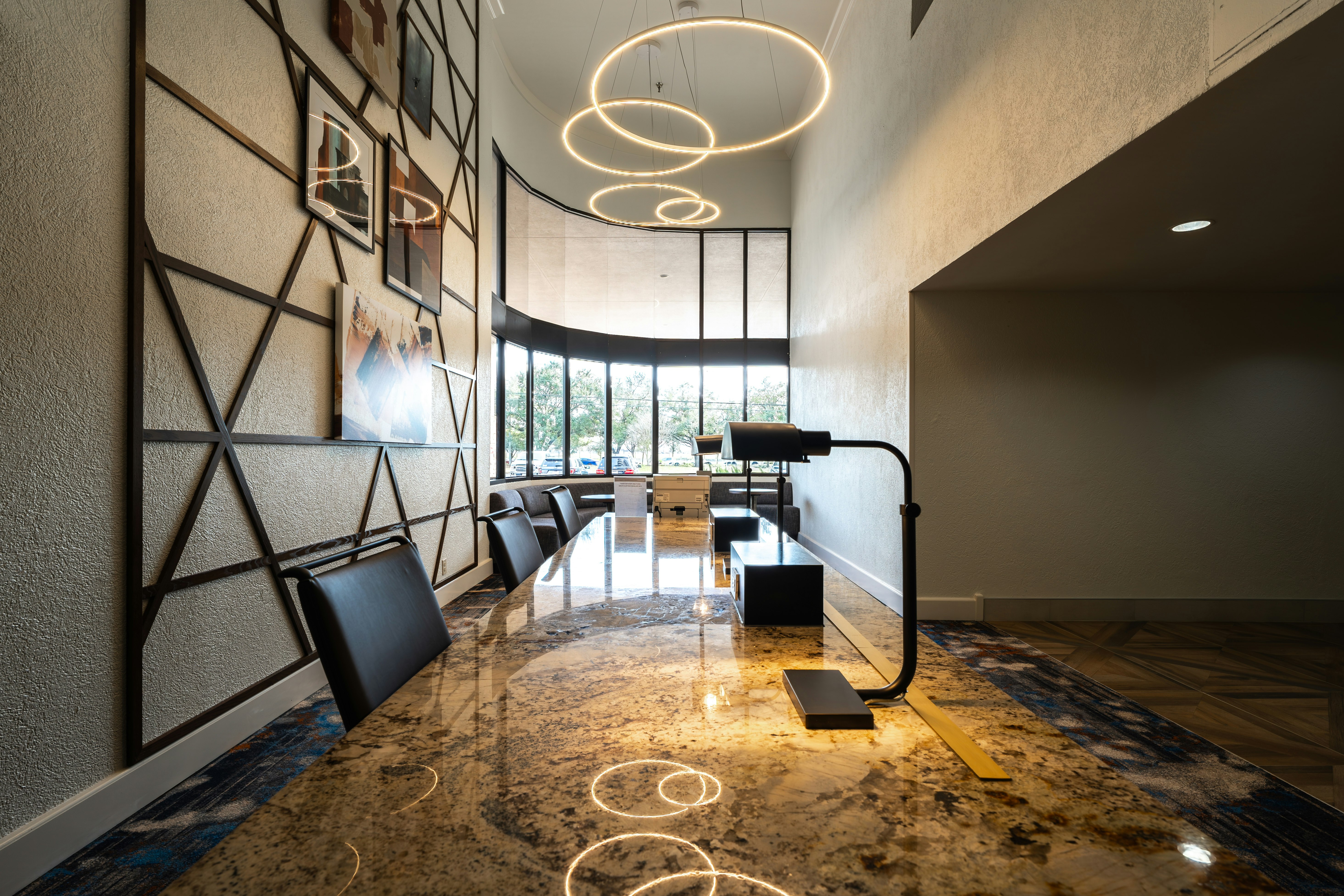 Doubletree By Hilton Houston Hobby Airport 4/28