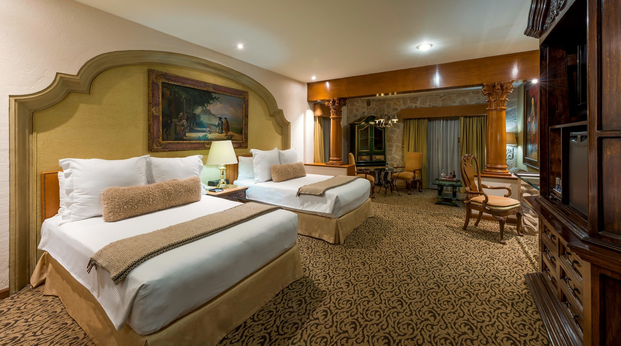 GRAND, GRAN CLASE, SUITE, 2 BEDS