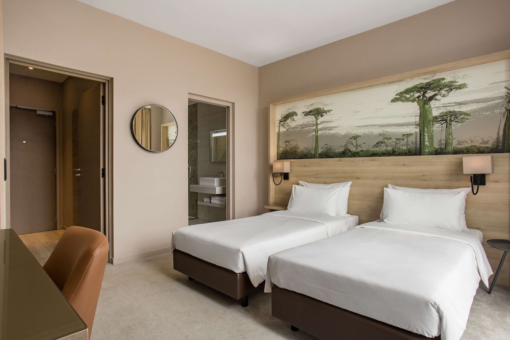 Studio, King Bed, Radisson Serviced Apartments Antananarivo City Centre 3/9